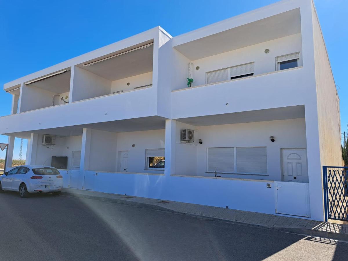 Deltafamily ¡ Barbacoa,Piscina, Wifi Chromecast !! Apartman Els Muntells Kültér fotó